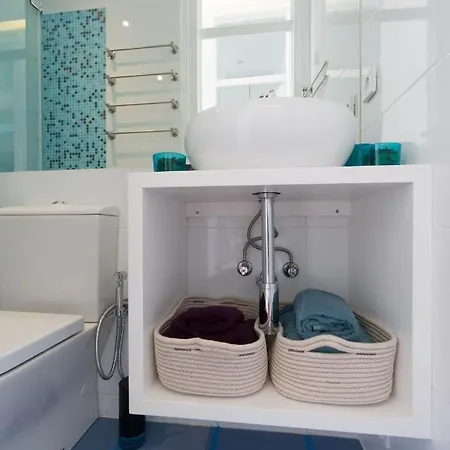 Apartment Charming In Center- Checkinhome Lisbon